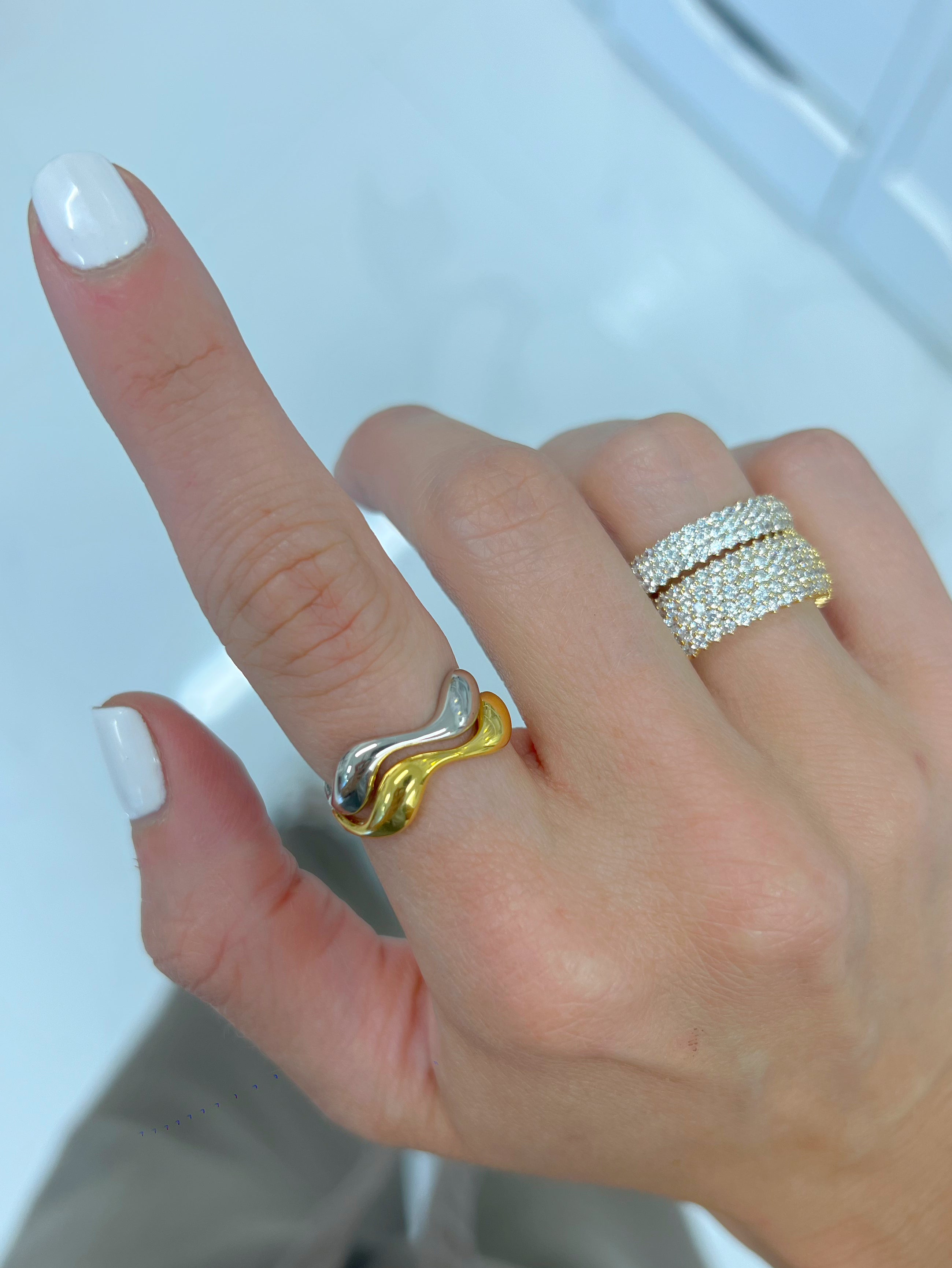 Wave Adjustable Ring